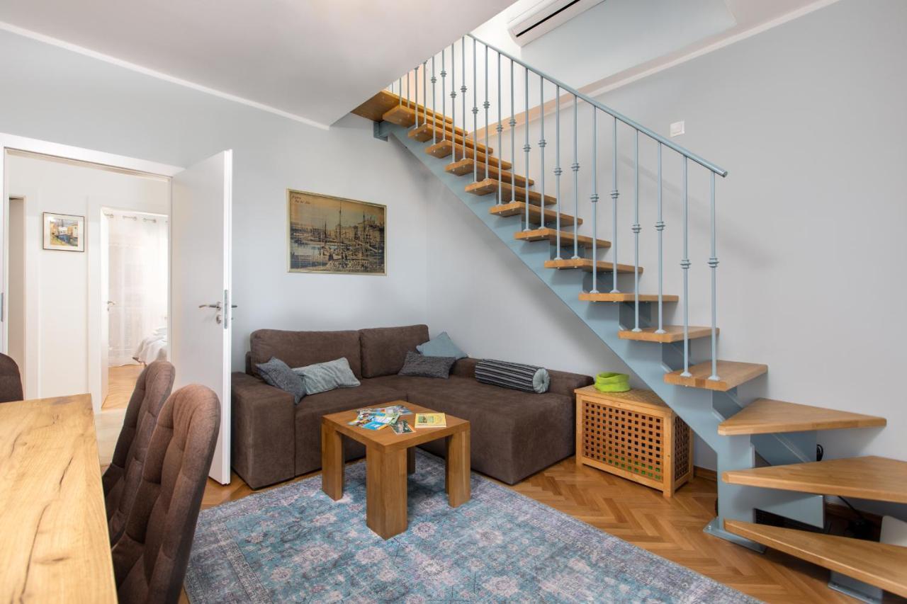 מאלינסקה And Charming Apartment In Vantacici מראה חיצוני תמונה